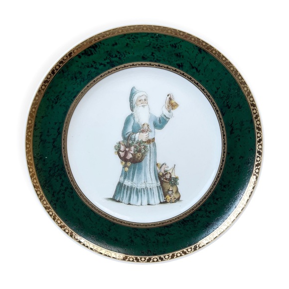 Set of 6 Christmas Santa Claus Appetizer Dessert Dishes w/24k Gold Trim, 6” - Picture 6 of 8